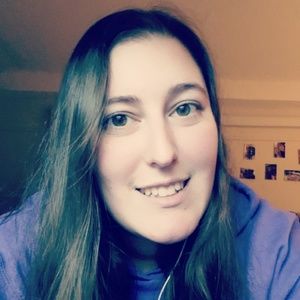 Meet your Posher, Kassie